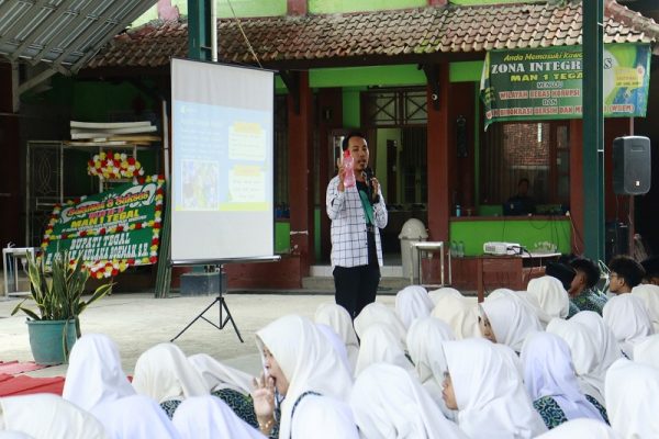 WhatsApp Image 2025-04-24 at 11.35.49..